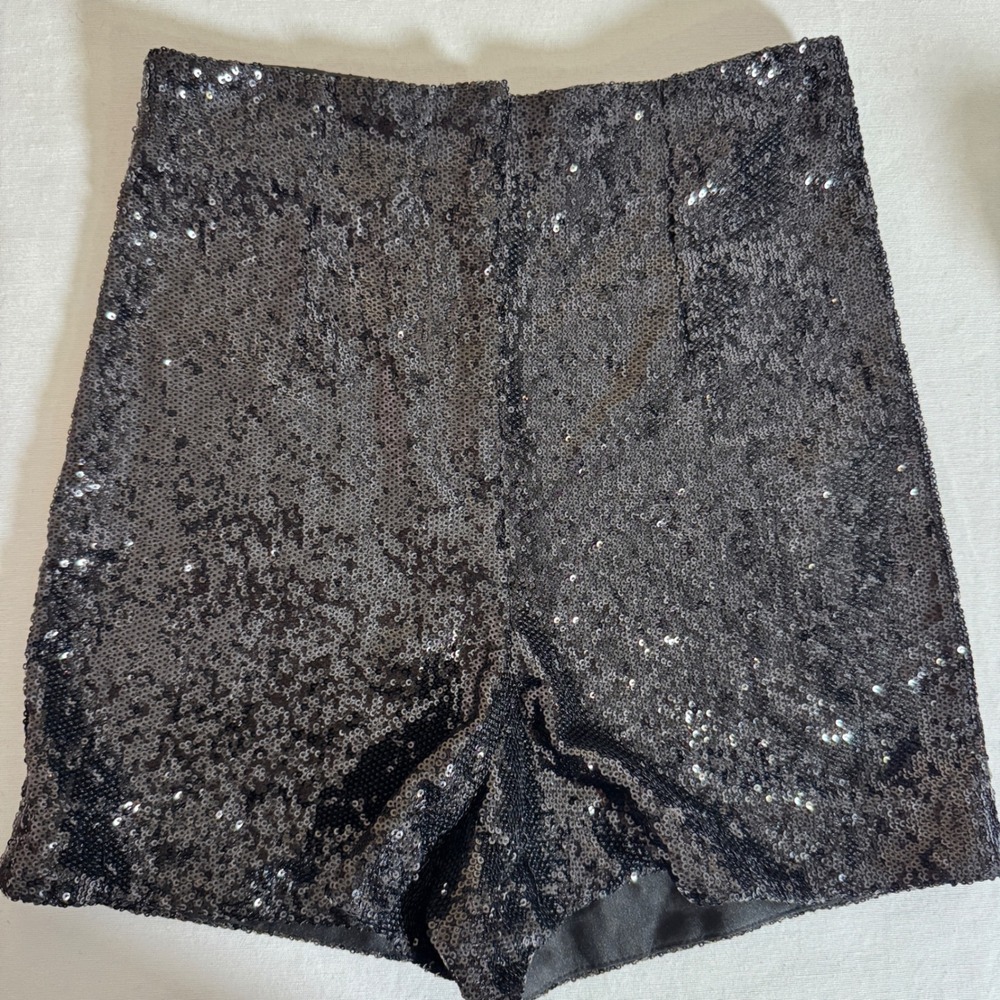 Zara Womens Black Sequin High Waisted Shorts Party Festival Size Small 7901/026